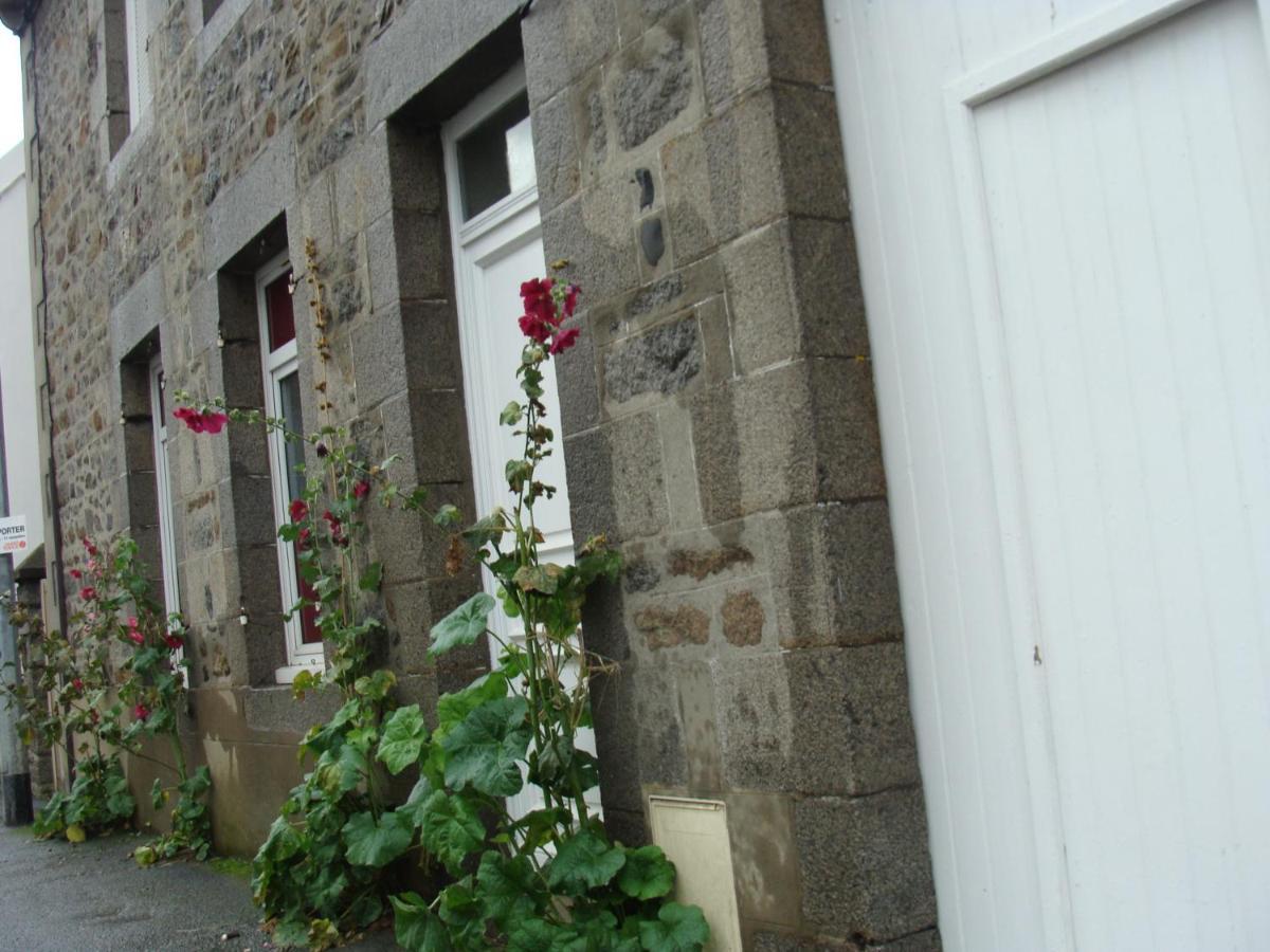 Chambre Maison De Ville Dans La Cite Des Trois Vallees Saint-Brieuc Zewnętrze zdjęcie